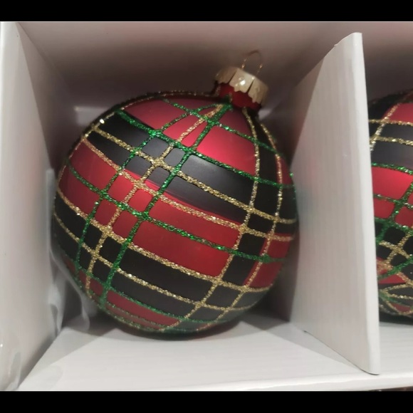 Martha Stewart Plaid Christmas Ornaments Box of 4 - Picture 2 of 6